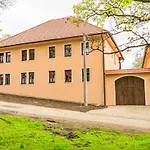 Bela By Interhome شقة Horní Planá